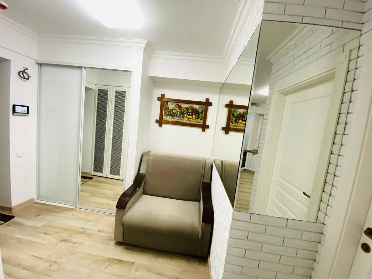 Central Eco View Apartment Chisinau Ngoại thất bức ảnh