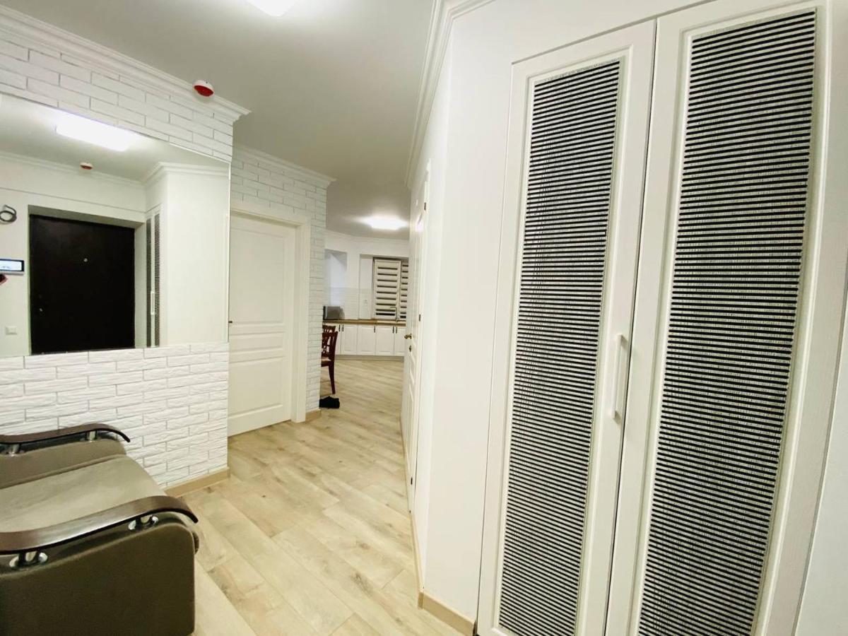 Central Eco View Apartment Chisinau Ngoại thất bức ảnh